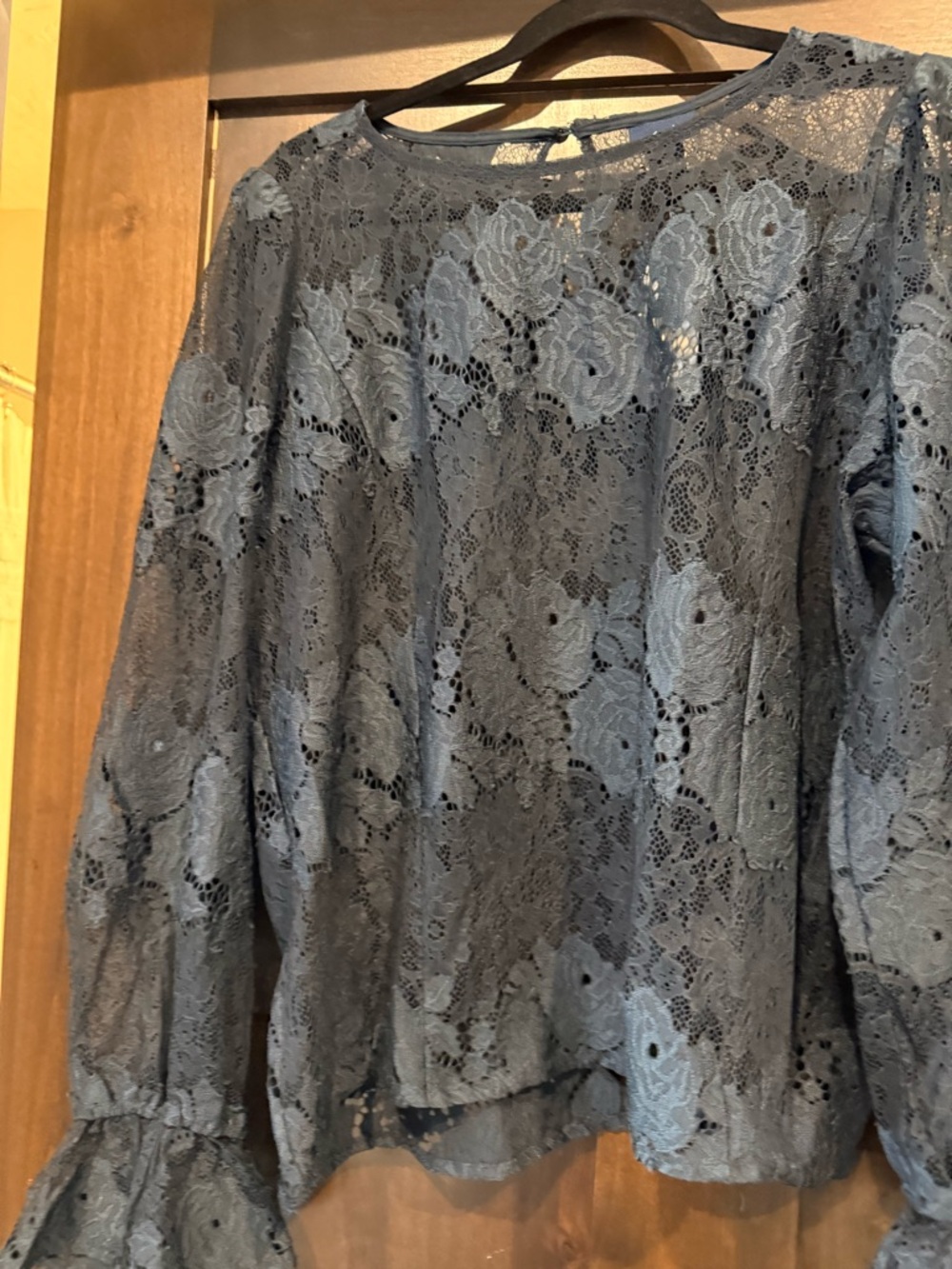 Women's Lace Long-Sleeve Blouse - Slate Blue